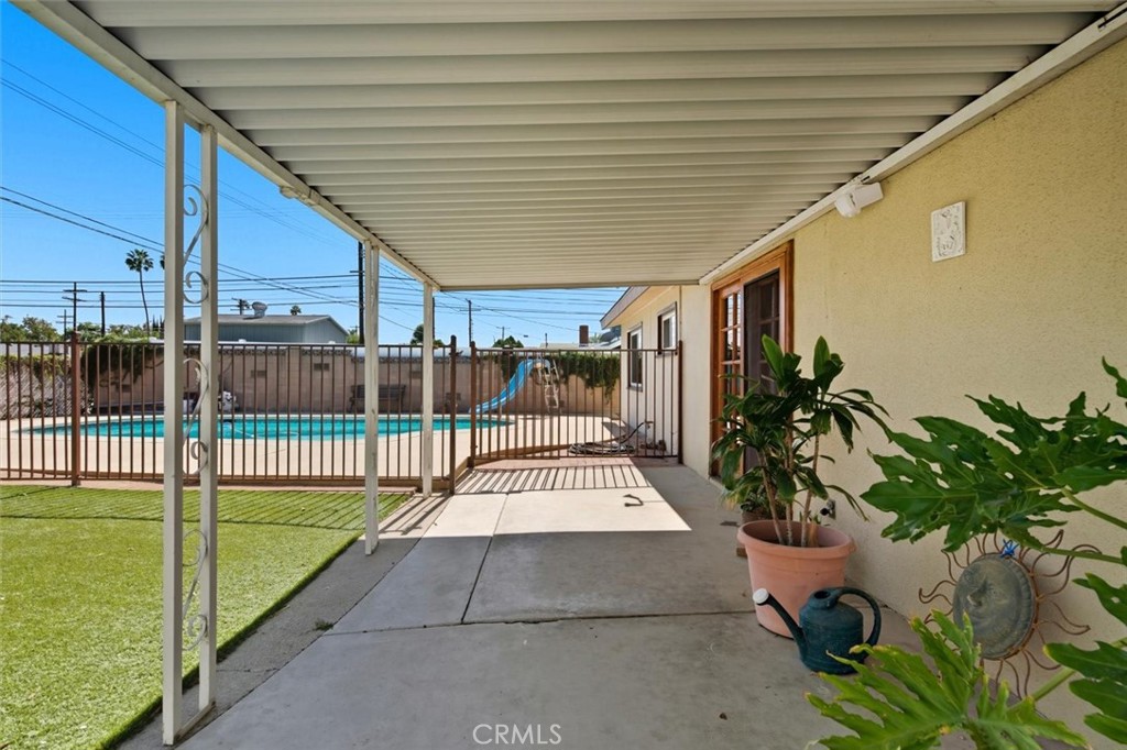 6820 Gross Avenue