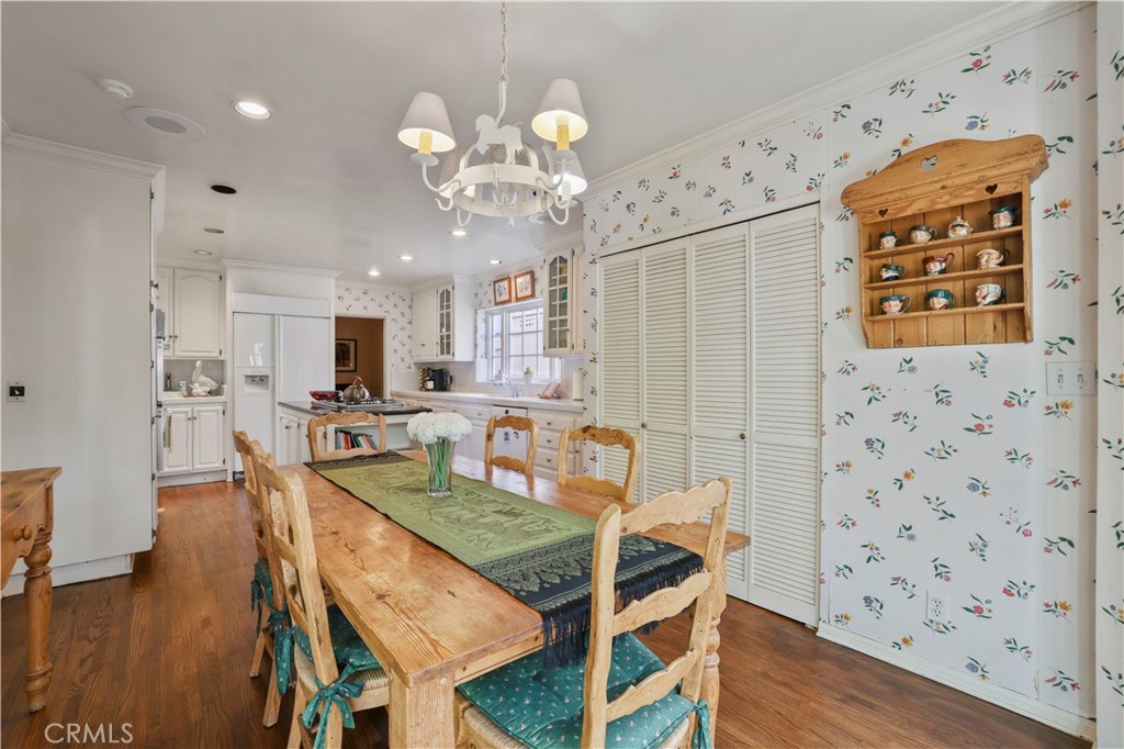 14015 Roblar Rd