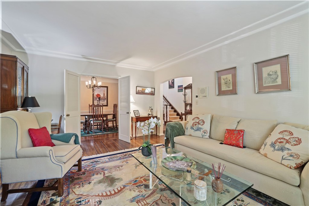 14015 Roblar Rd