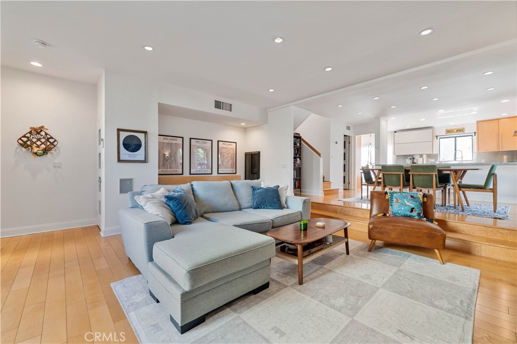 4222 Troost Avenue 21