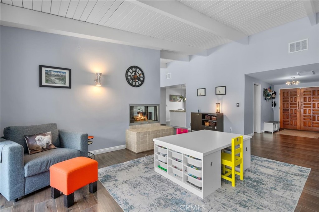 23701 Clarendon Street