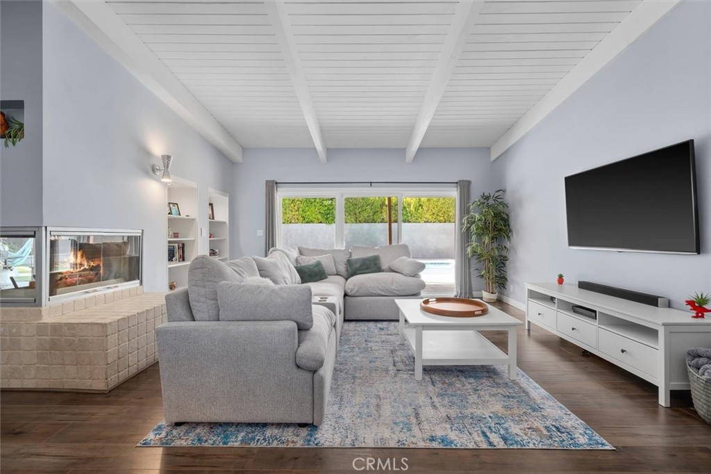 23701 Clarendon Street