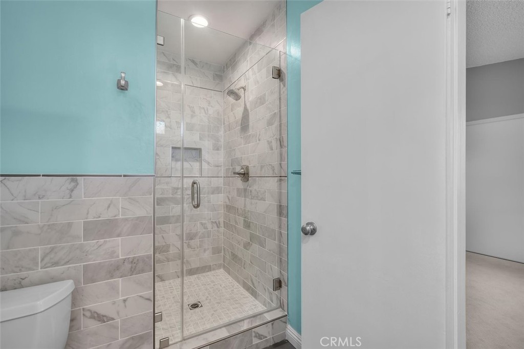 23701 Clarendon Street