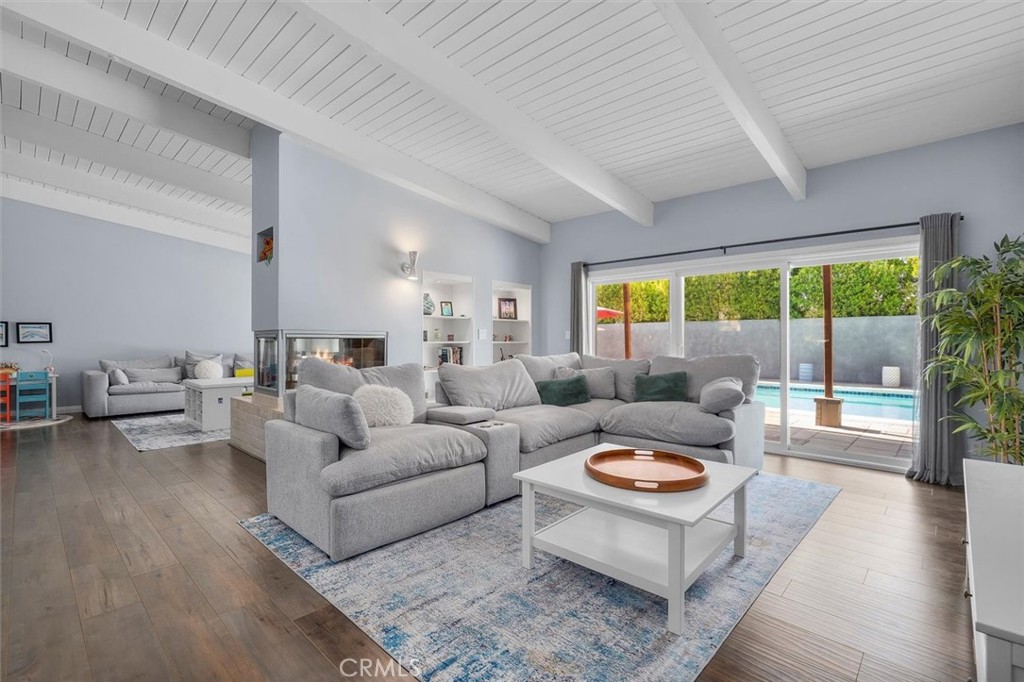 23701 Clarendon Street