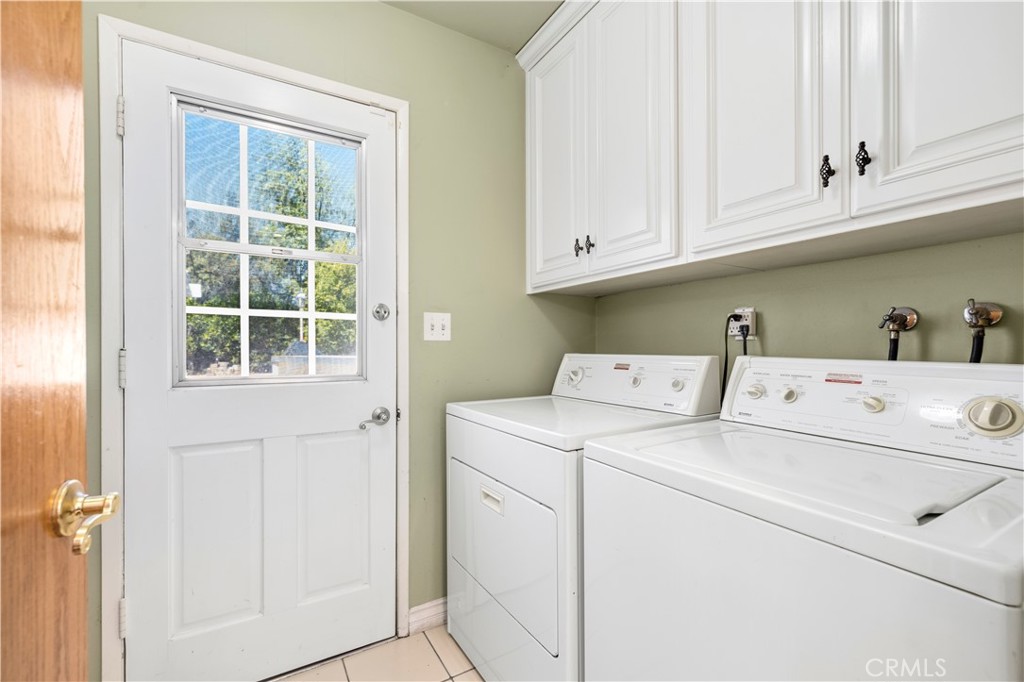7044 Scarborough Peak Drive