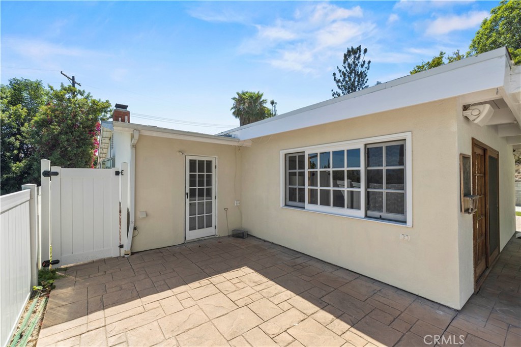 7044 Scarborough Peak Drive