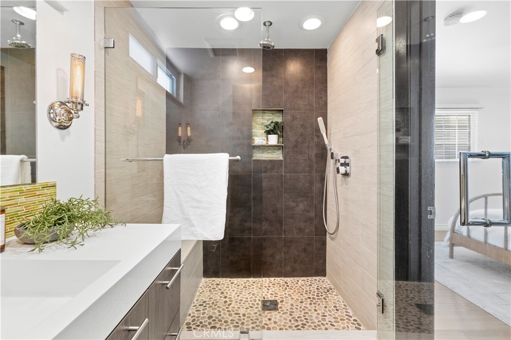 7044 Scarborough Peak Drive