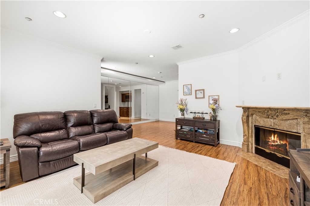 11145 Sunshine Terrace 102