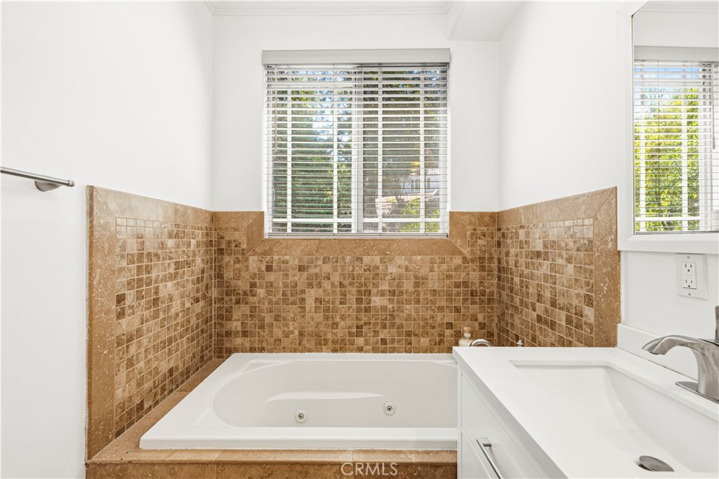 11145 Sunshine Terrace 102