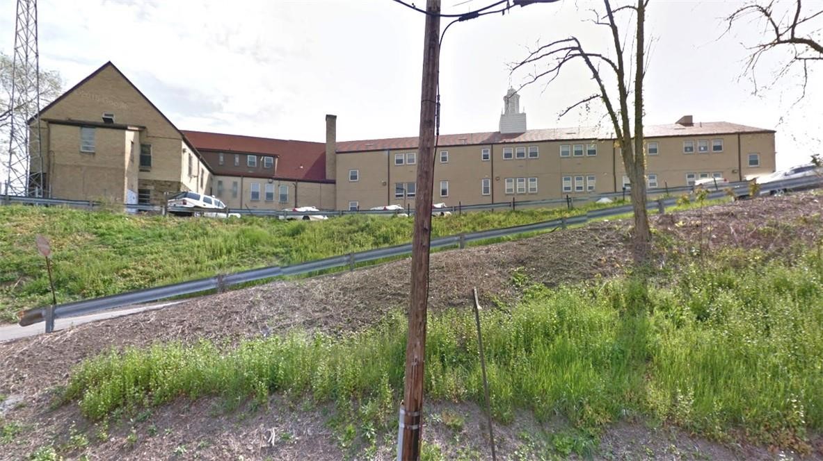 12245 Frankstown Rd