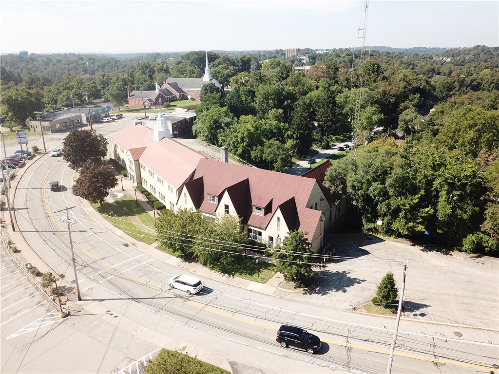 12245 Frankstown Rd