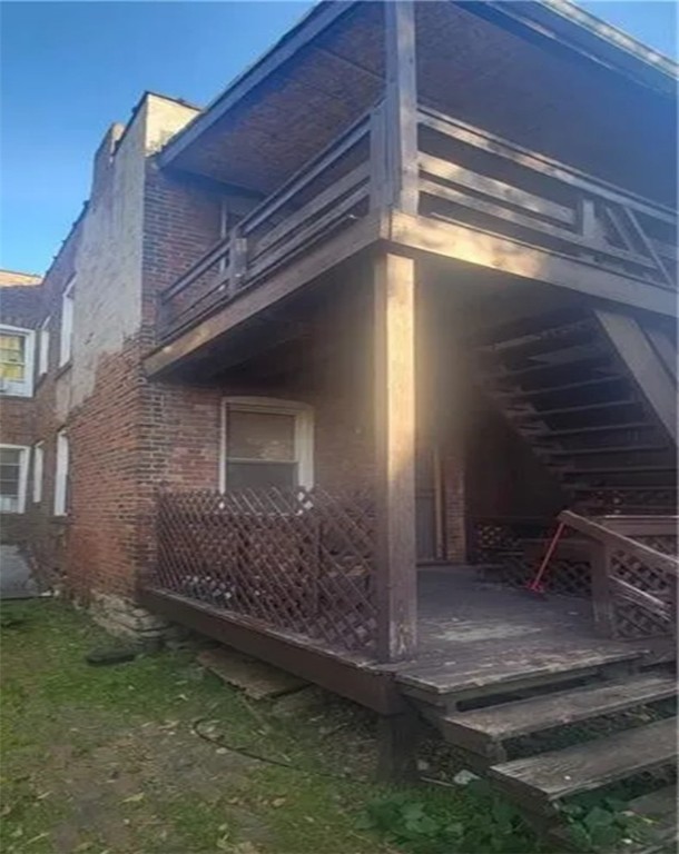 2232 Webster Ave