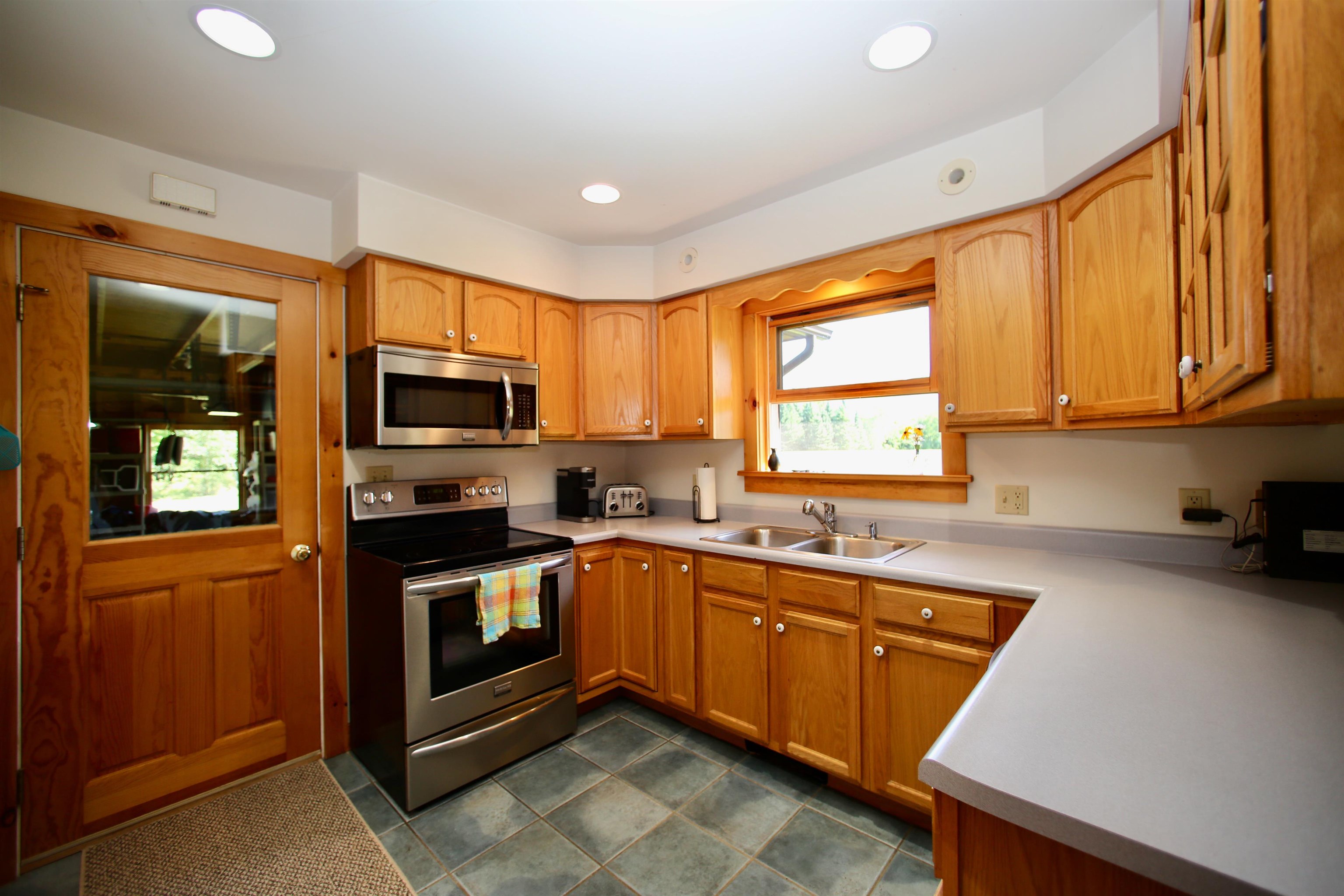 65 Stevensville Road