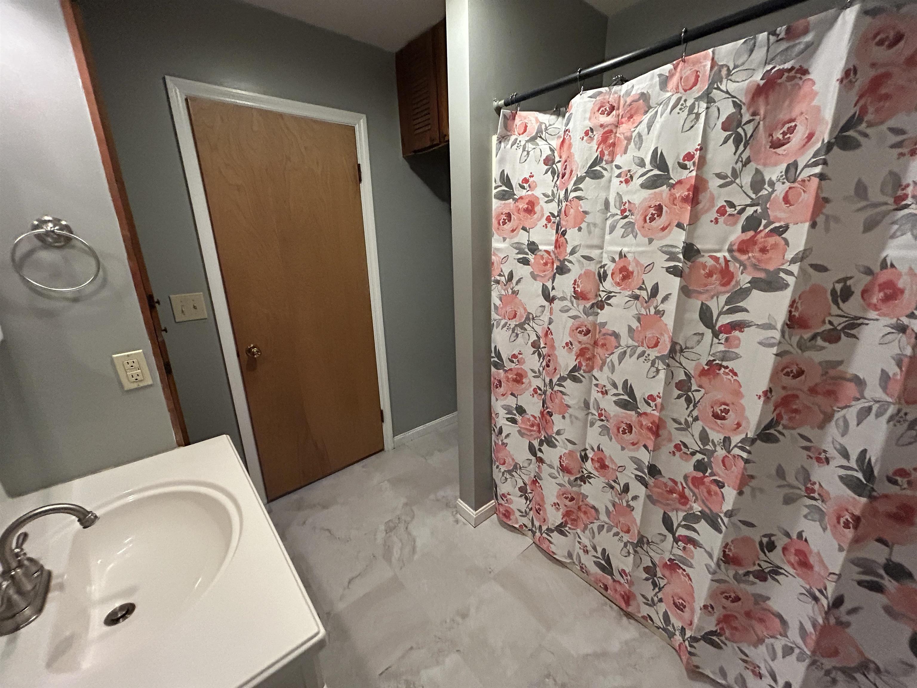 21 Densmore Drive Unit: 21