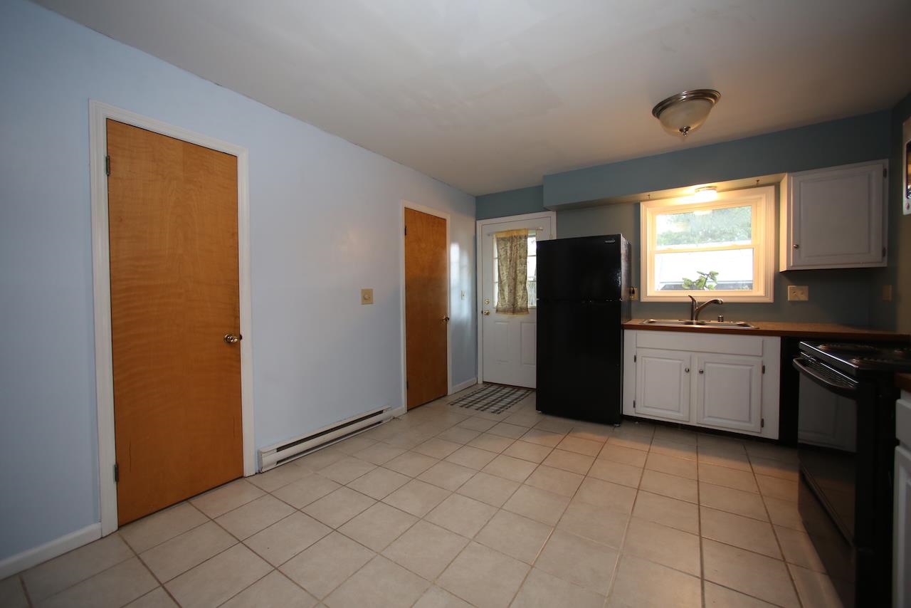 21 Densmore Drive Unit: 21