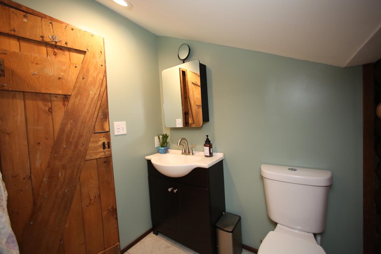 384 Smugglers View Road