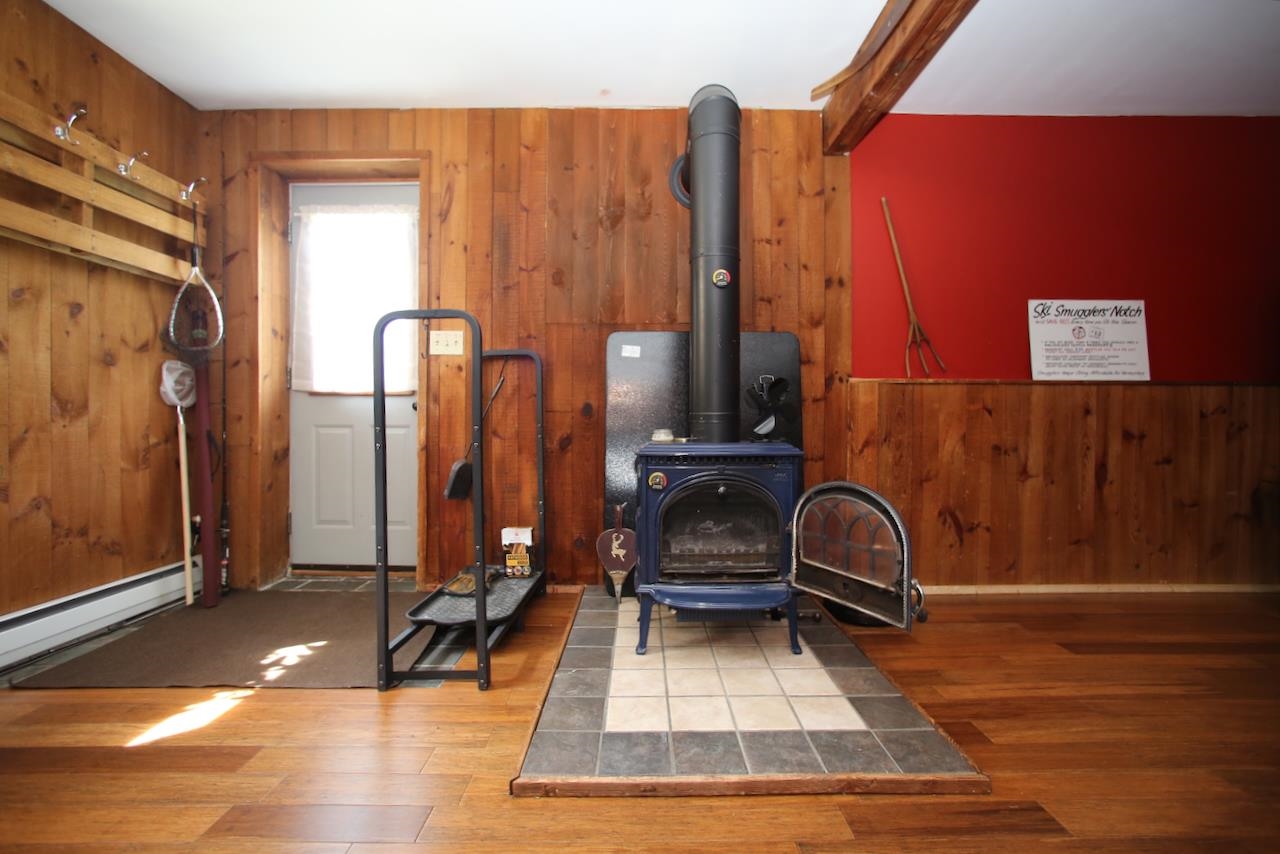 384 Smugglers View Road