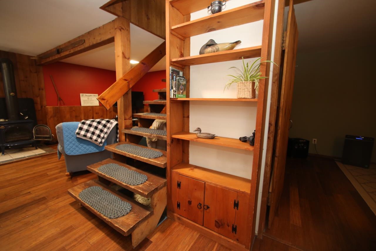 384 Smugglers View Road