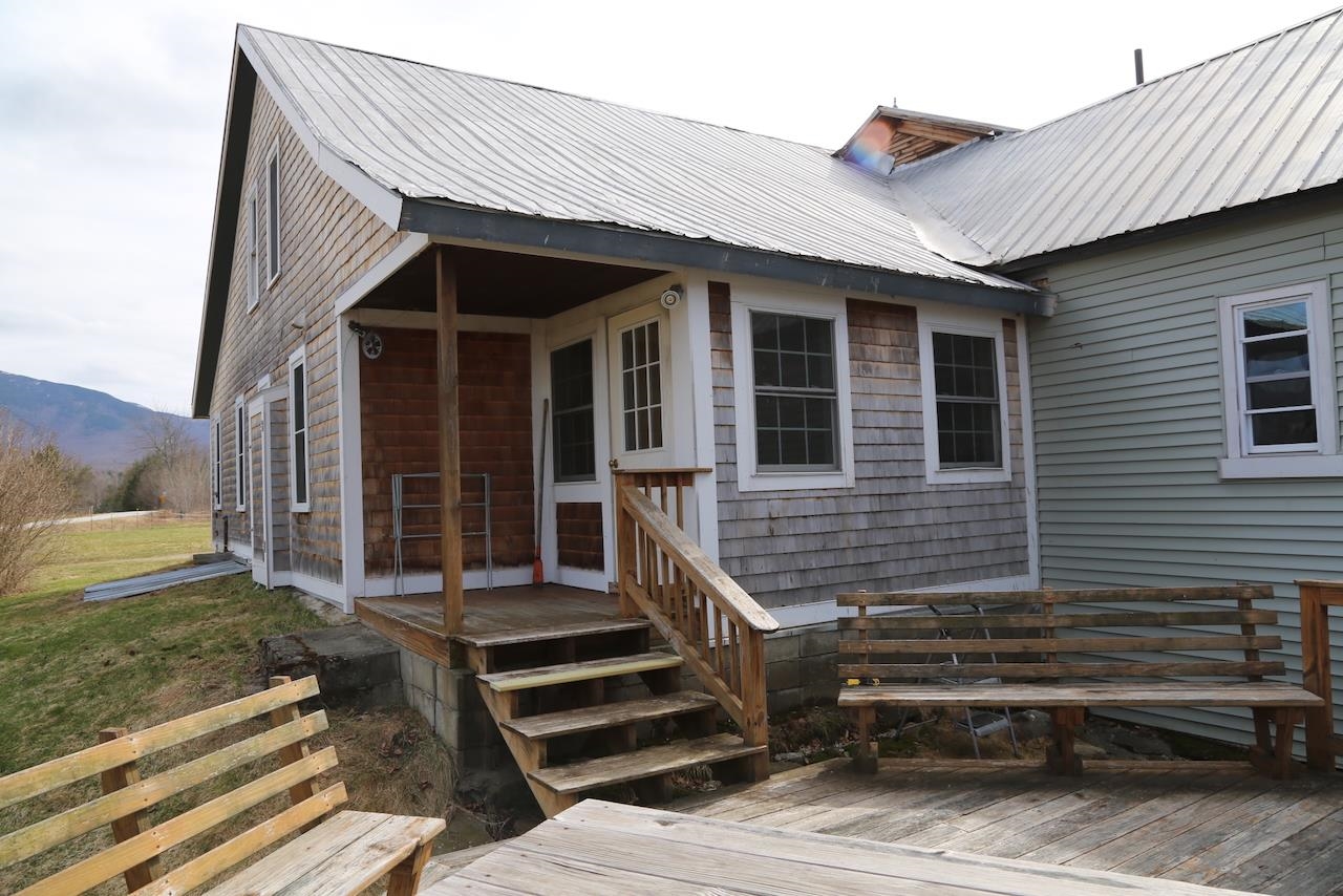 3308 Lower Pleasant Valley Road