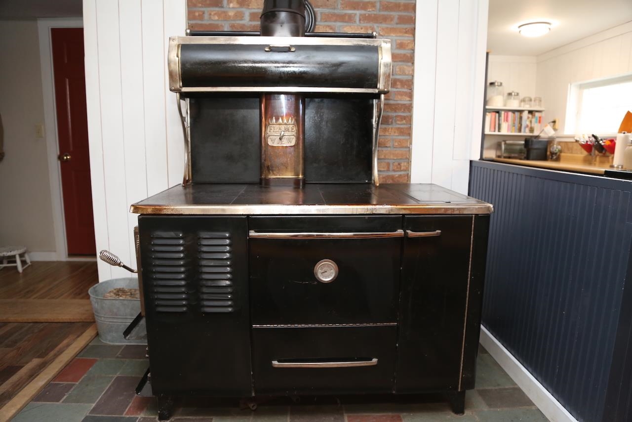 3308 Lower Pleasant Valley Road