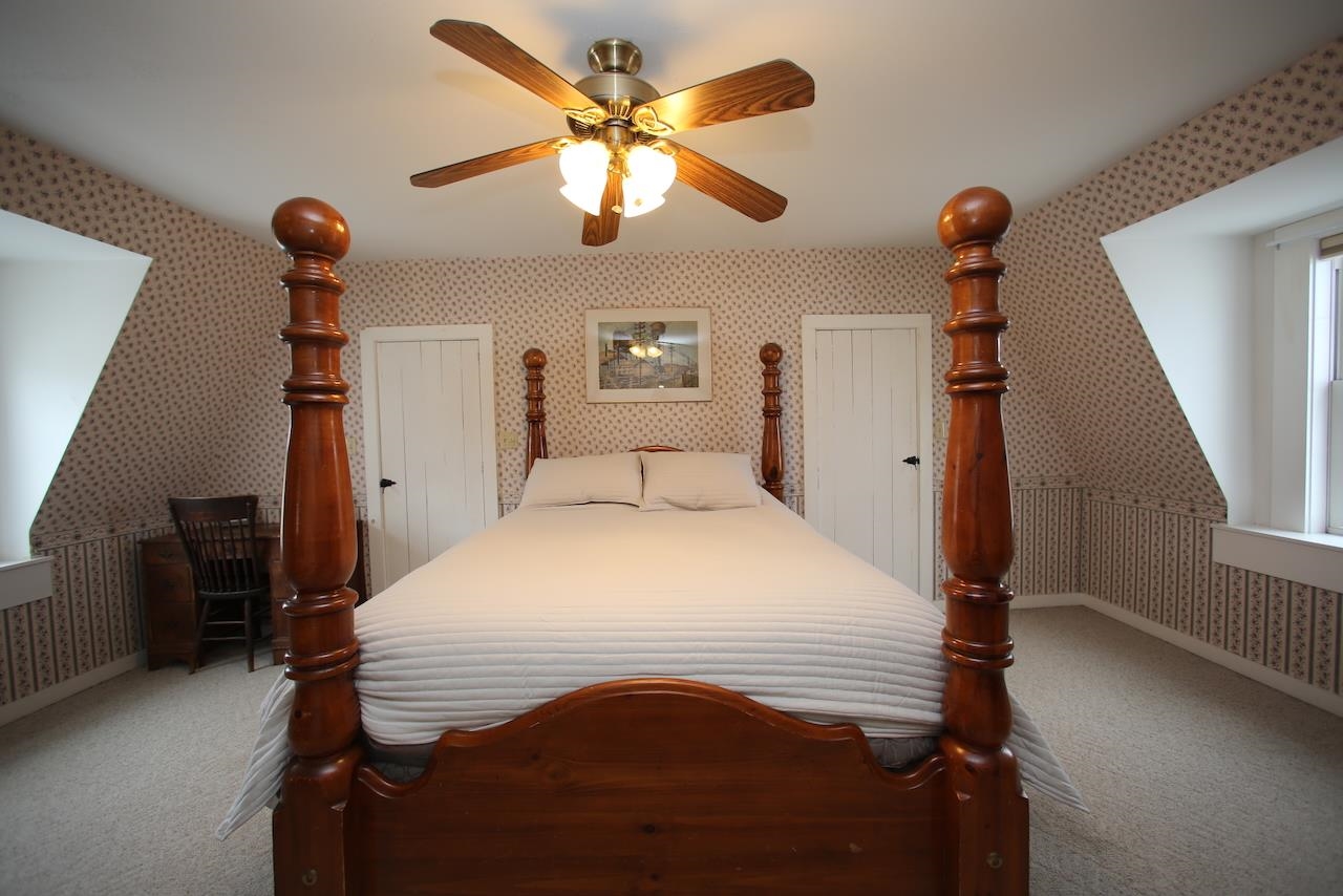 3308 Lower Pleasant Valley Road