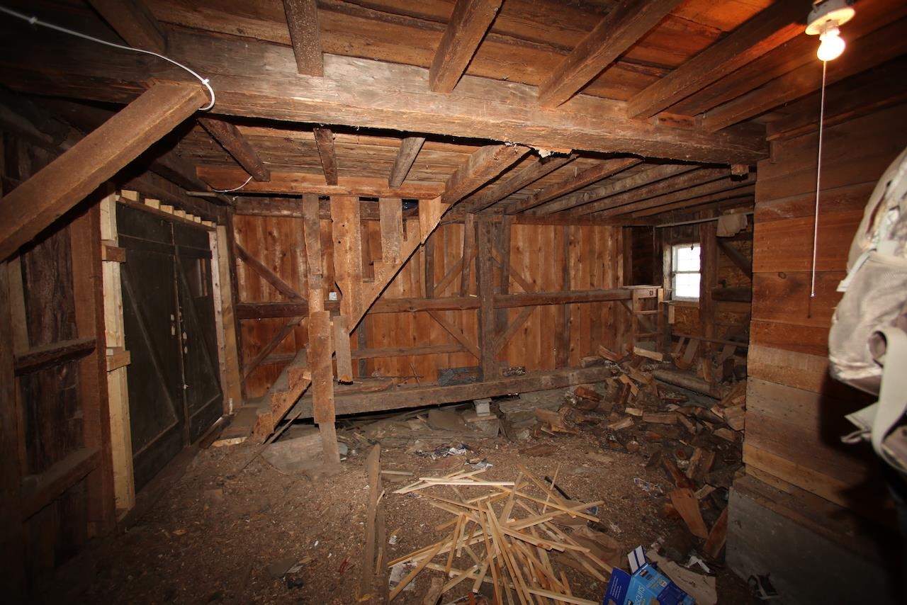 3308 Lower Pleasant Valley Road