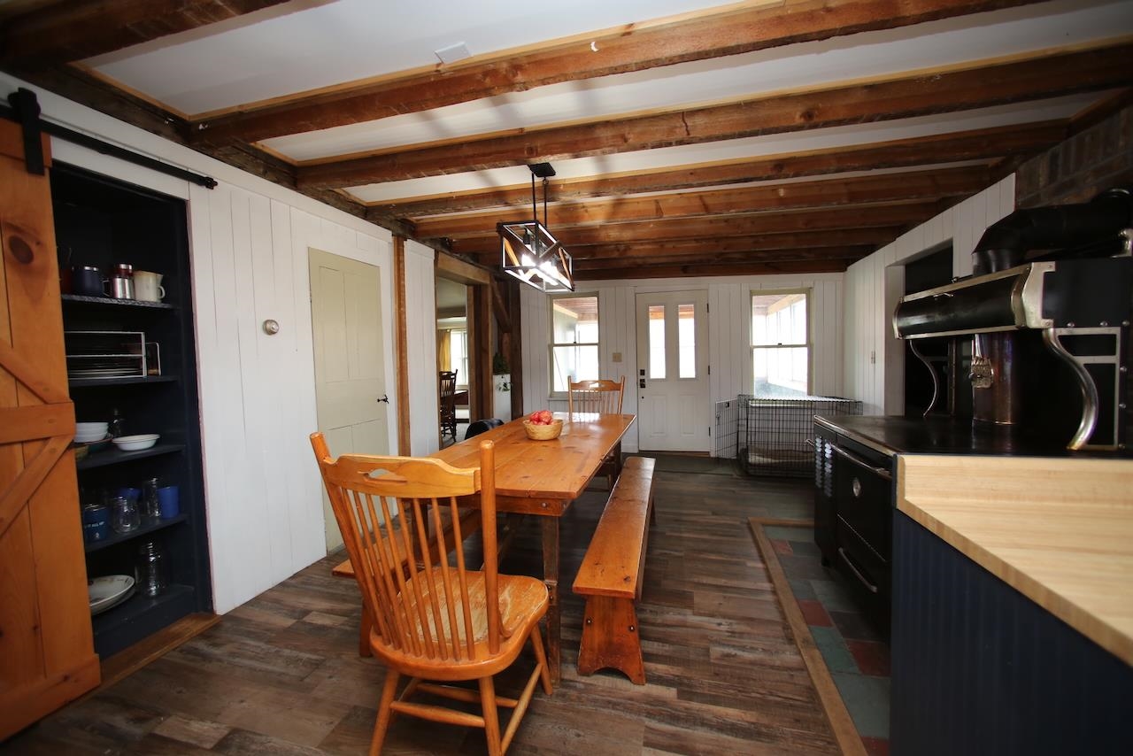 3308 Lower Pleasant Valley Road