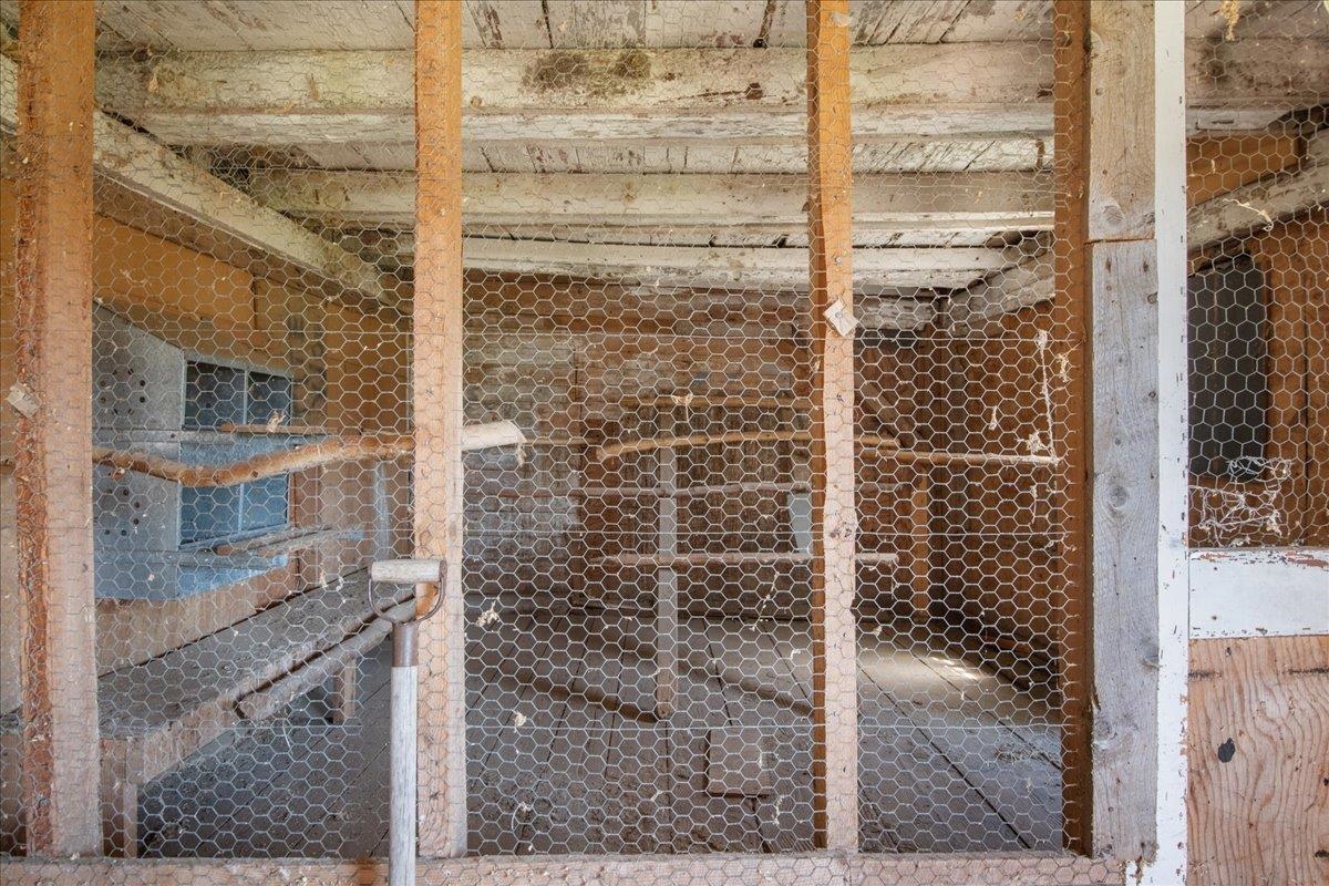 604 Main Street North