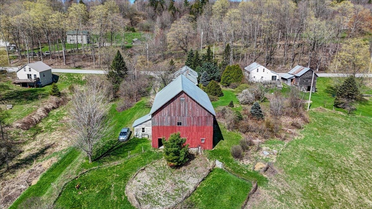 604 Main Street North