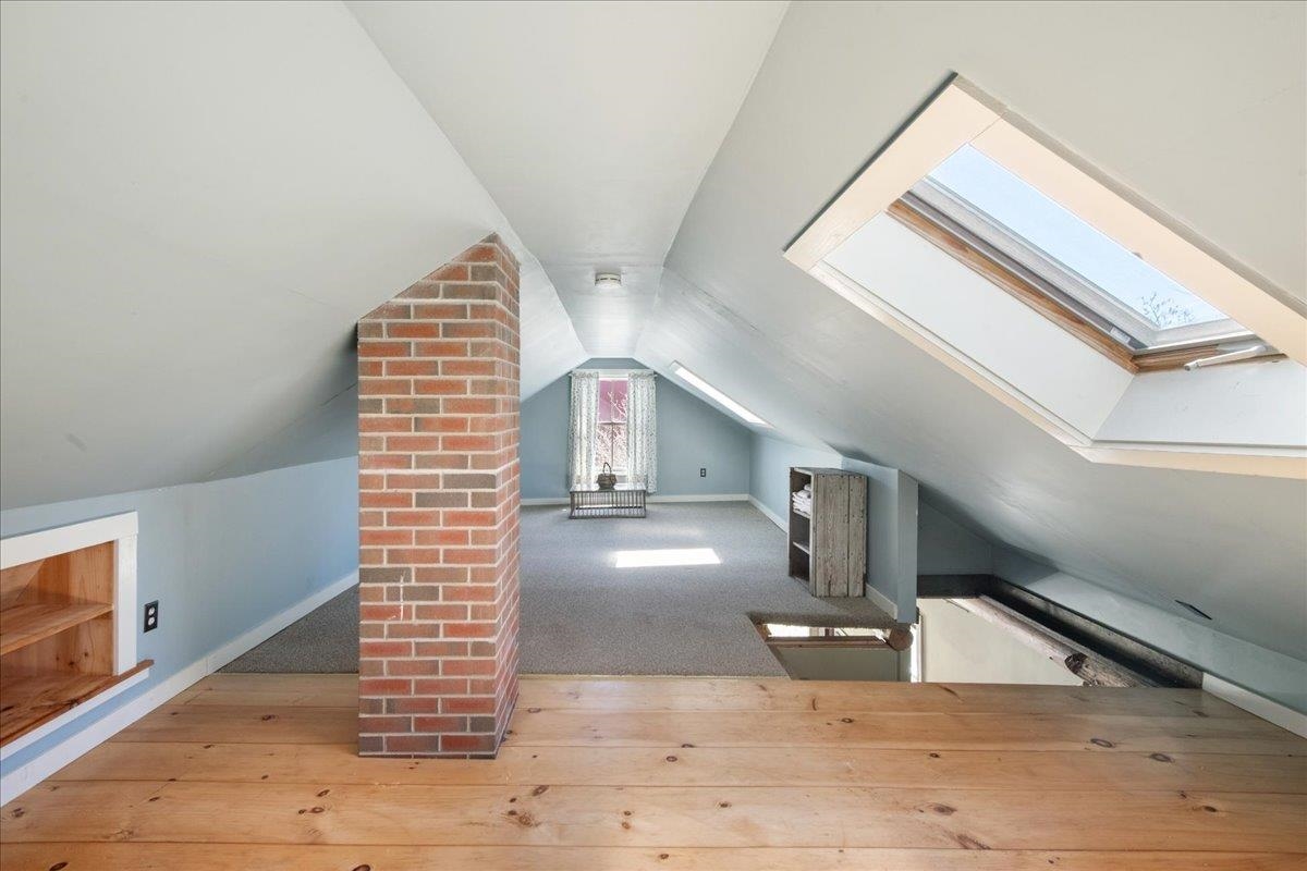 604 Main Street North