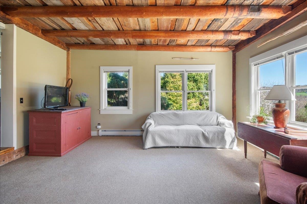 604 Main Street North