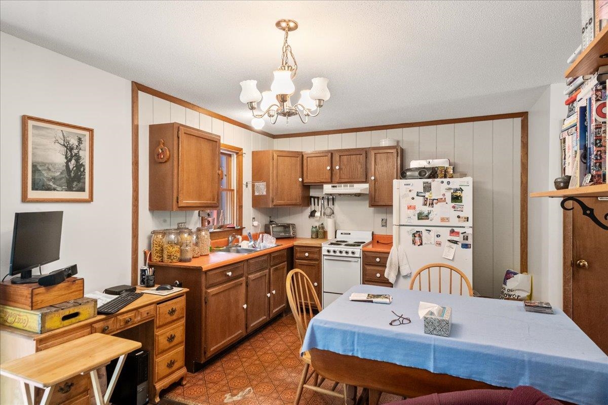 2175 Vermont Route 108 S