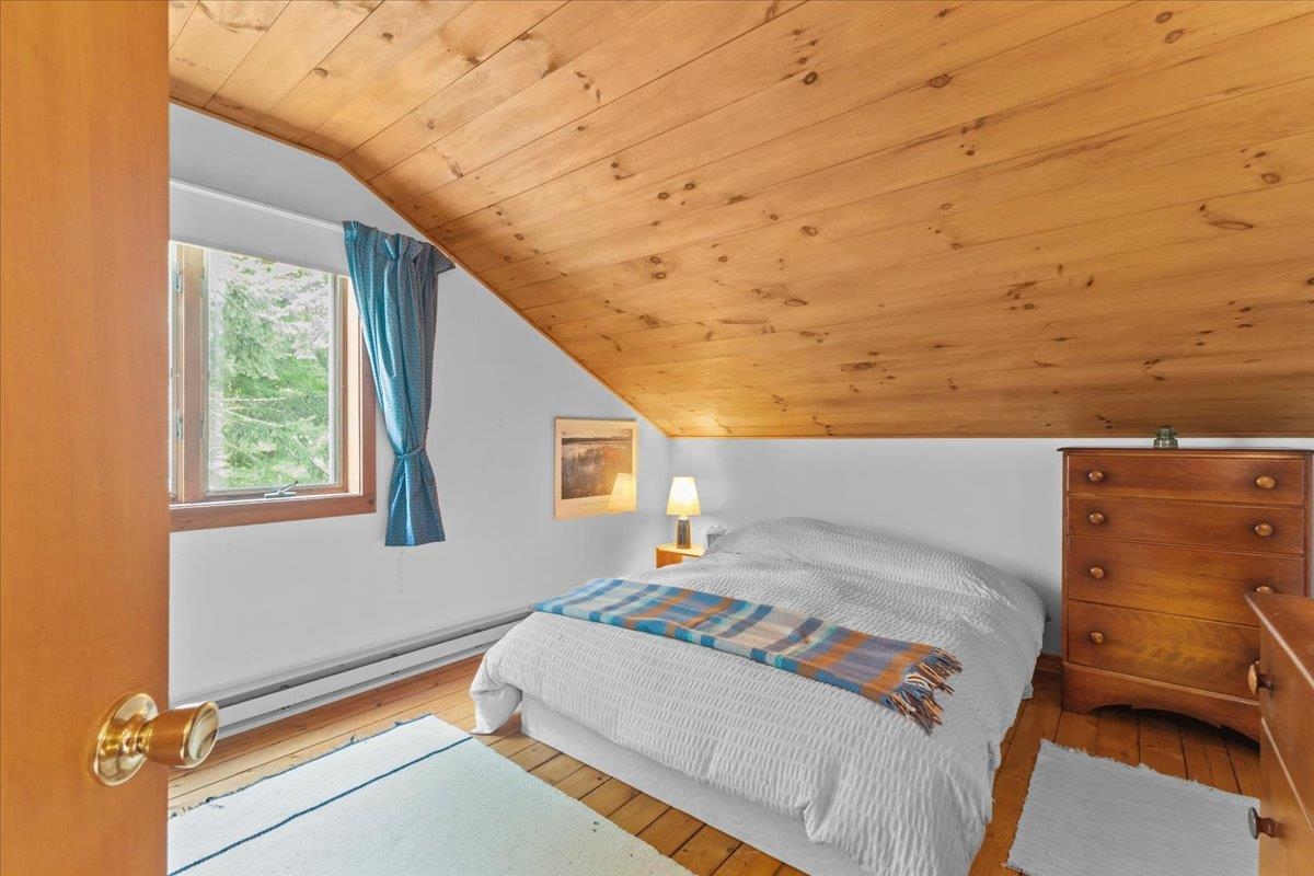 3705 N Cambridge Road