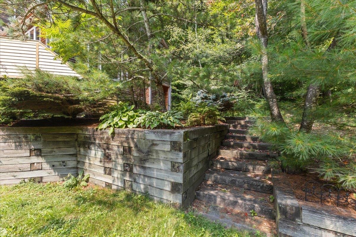 3705 N Cambridge Road