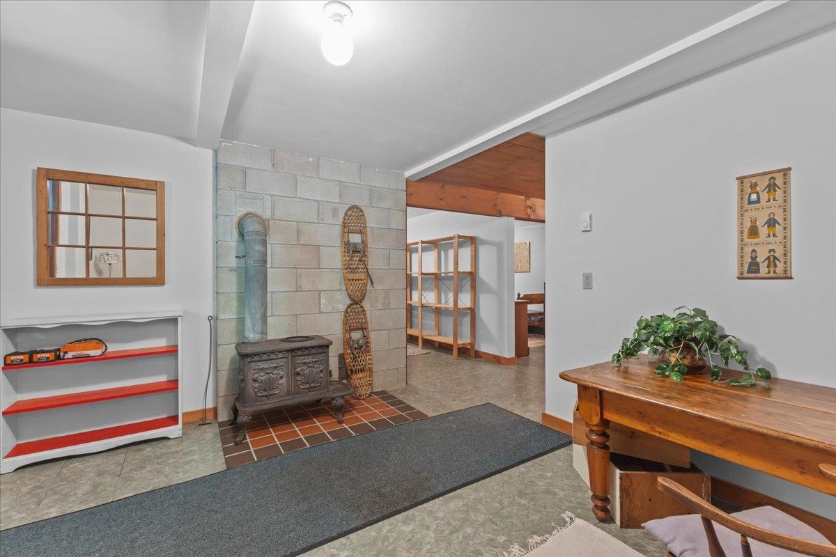 3705 N Cambridge Road