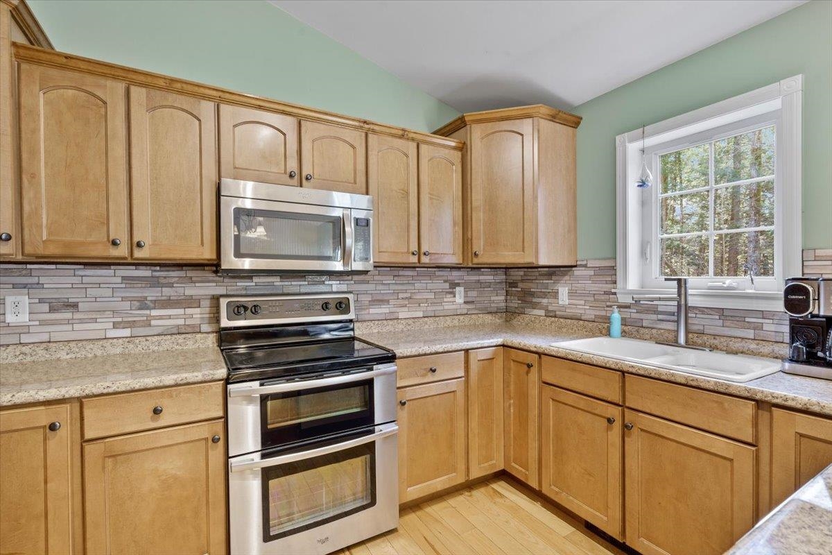 237 Hillside Lane