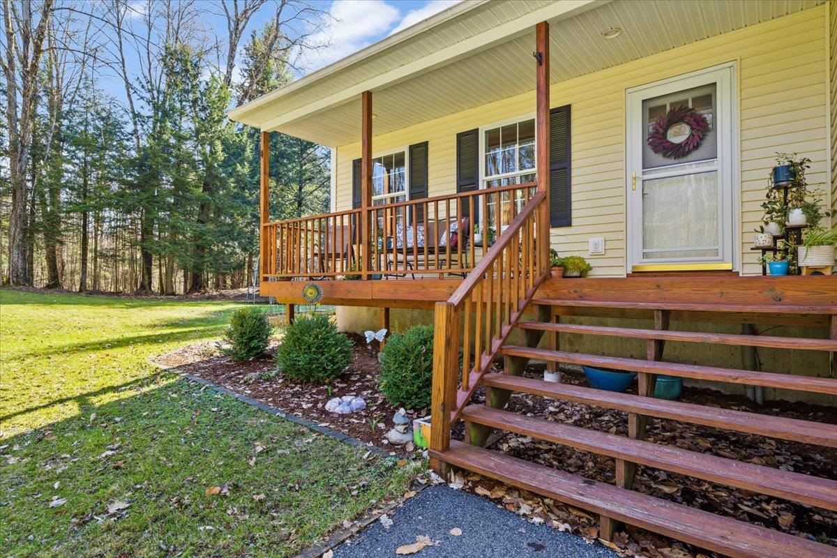 237 Hillside Lane