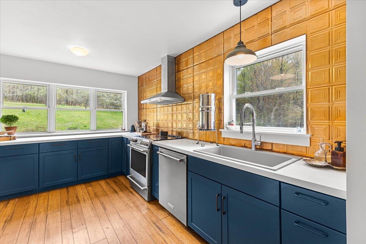 2767 Woodward Neighborhood Road