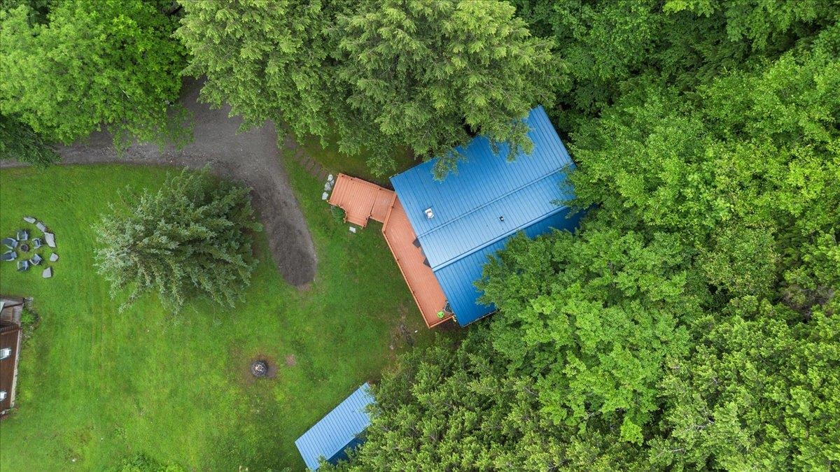 46 Log Cabin Drive