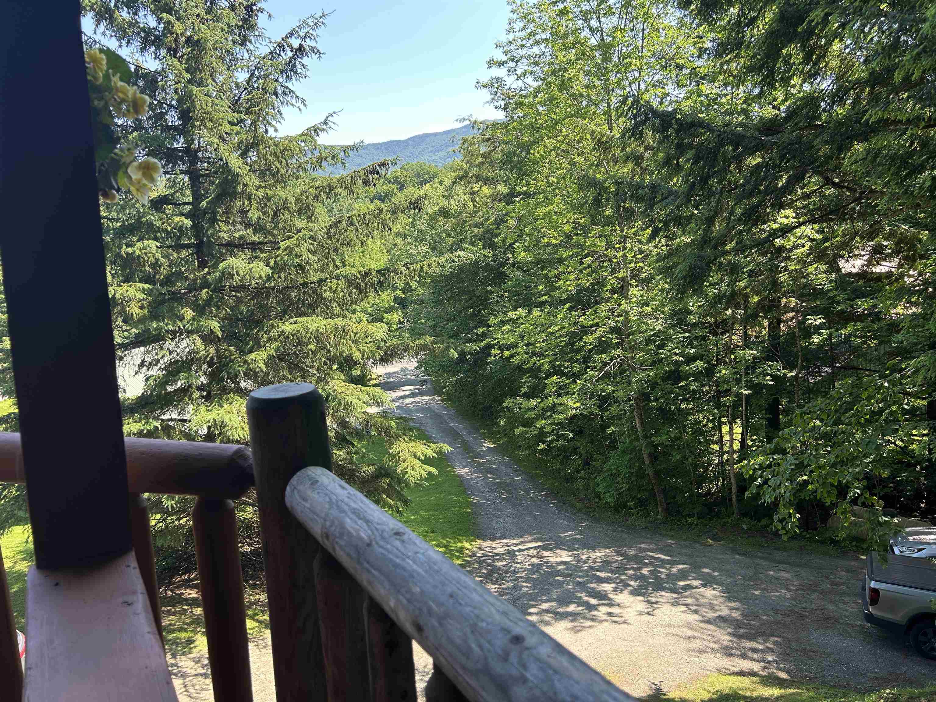 46 Log Cabin Drive