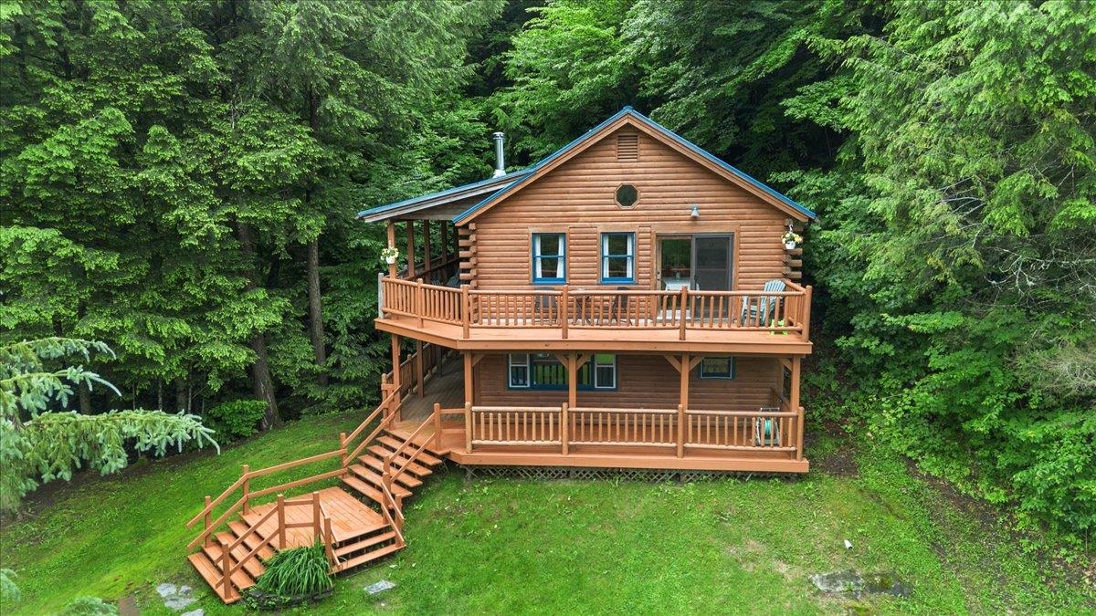 46 Log Cabin Drive