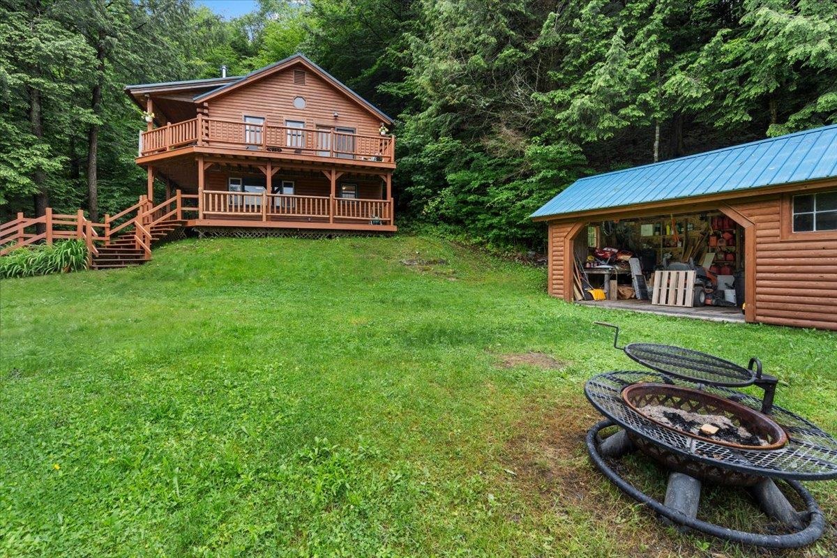 46 Log Cabin Drive