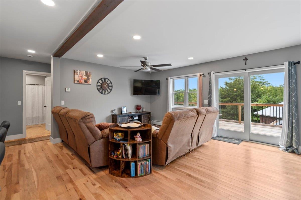 454 Codding Hollow Road