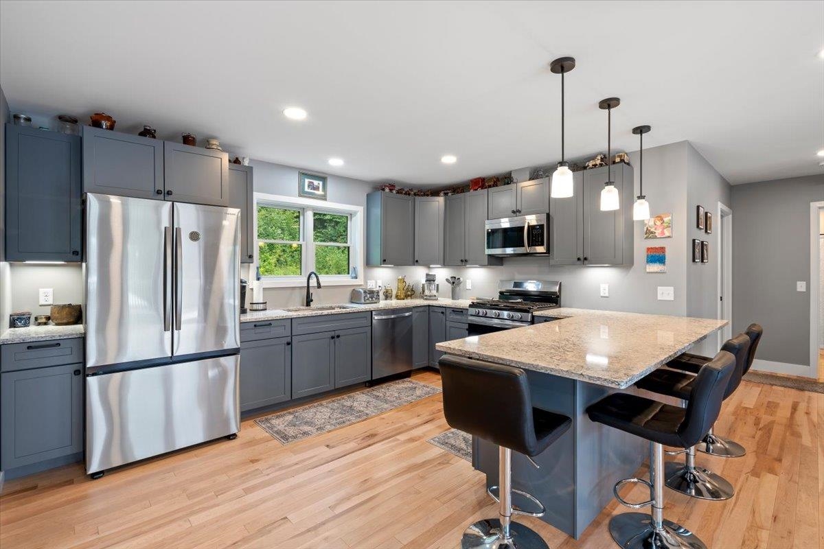 454 Codding Hollow Road