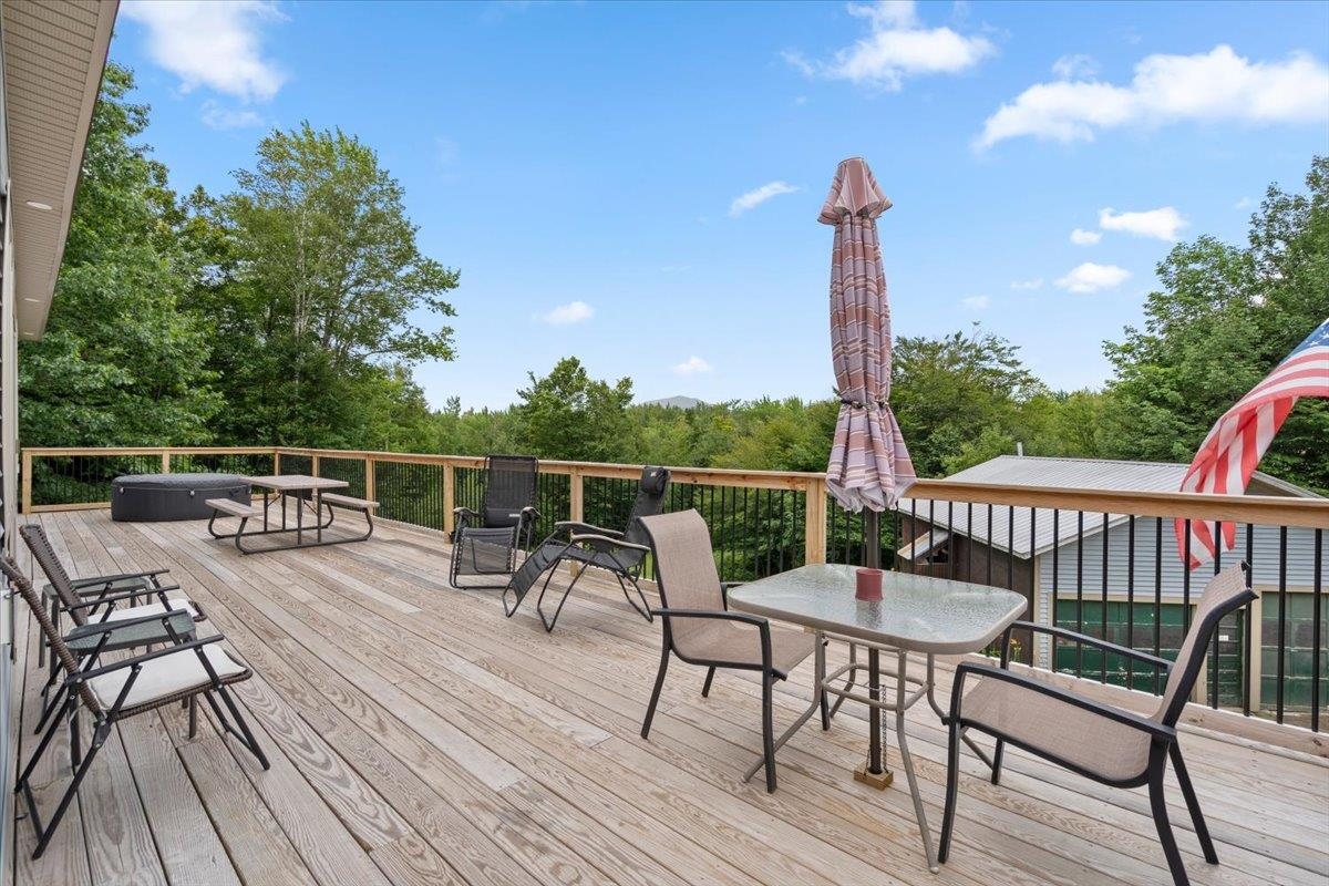 454 Codding Hollow Road