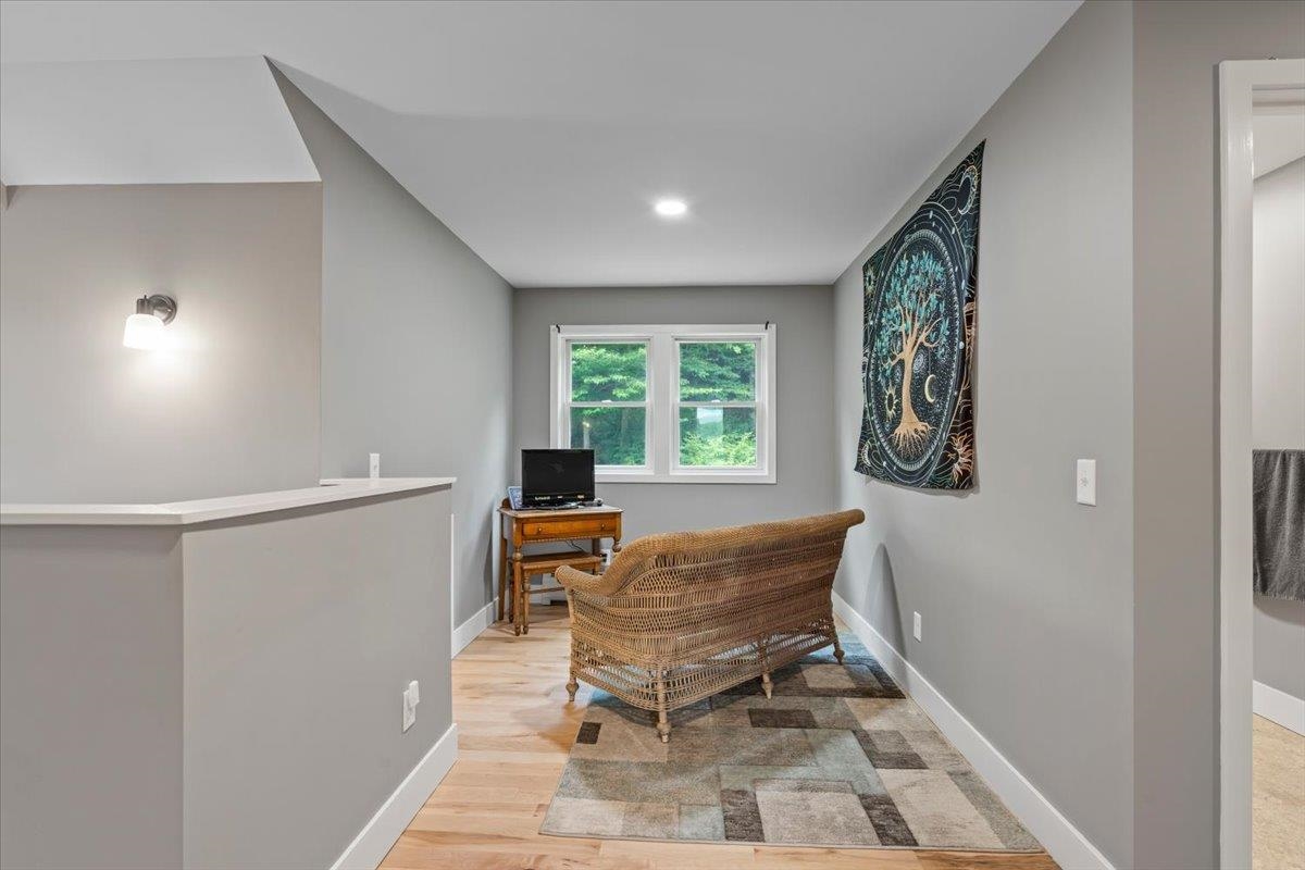 454 Codding Hollow Road
