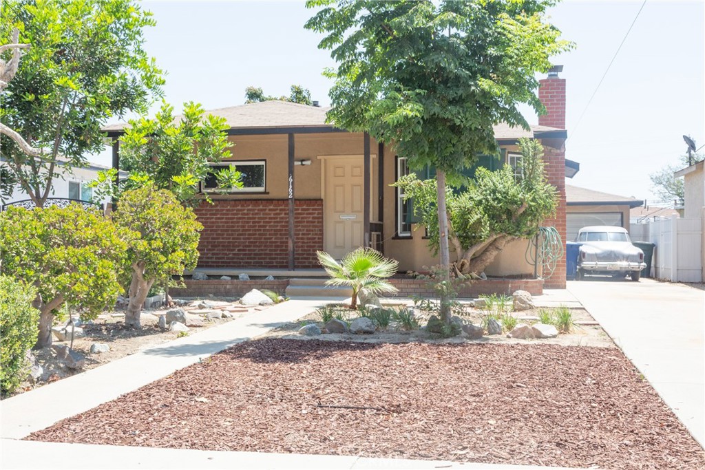 6162 Ibbetson Avenue