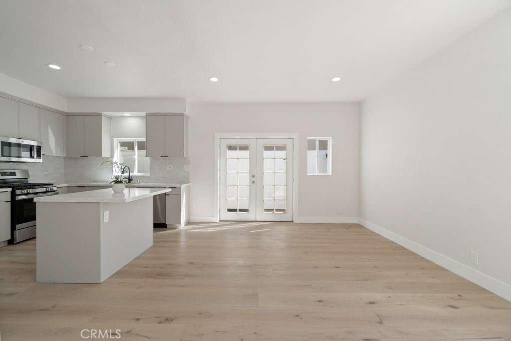 1116 W Balboa Boulevard A