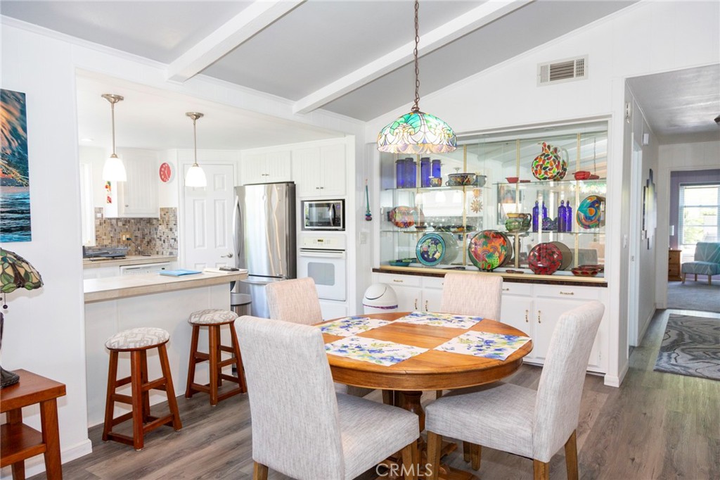 1930 W San Marcos Boulevard