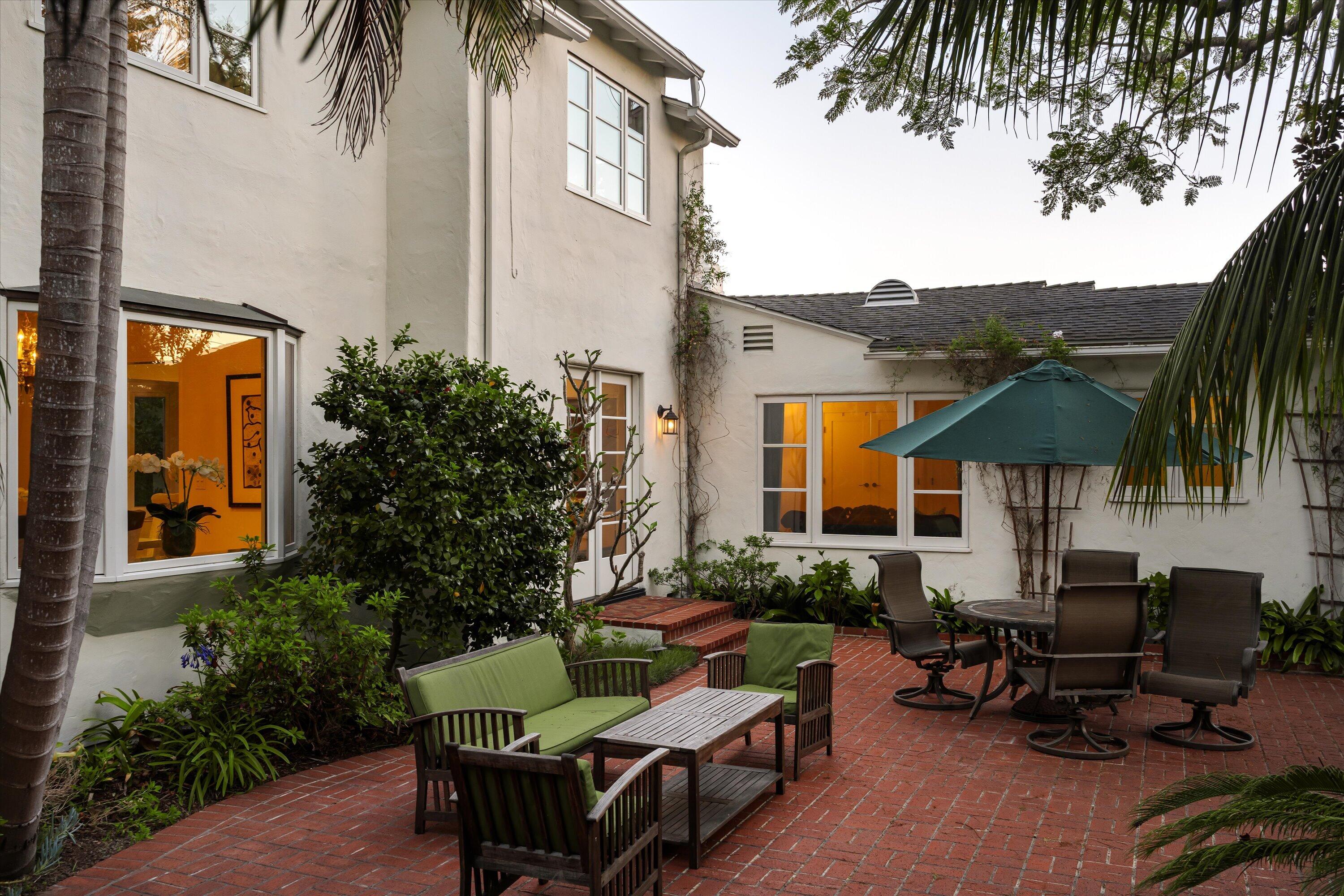 189 Hermosillo Road